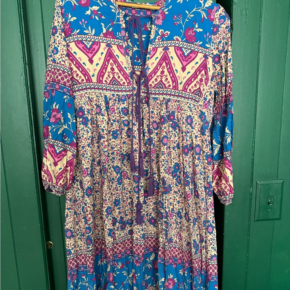 R. Vivimos Dress. Size: 8/10